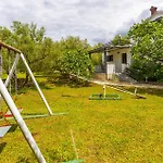 3 Bedroom Front In *