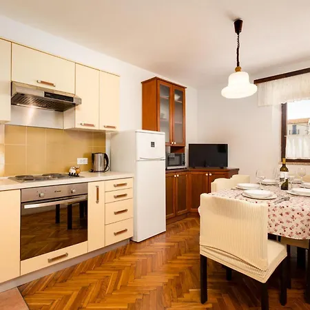 In With Wifi Appartement